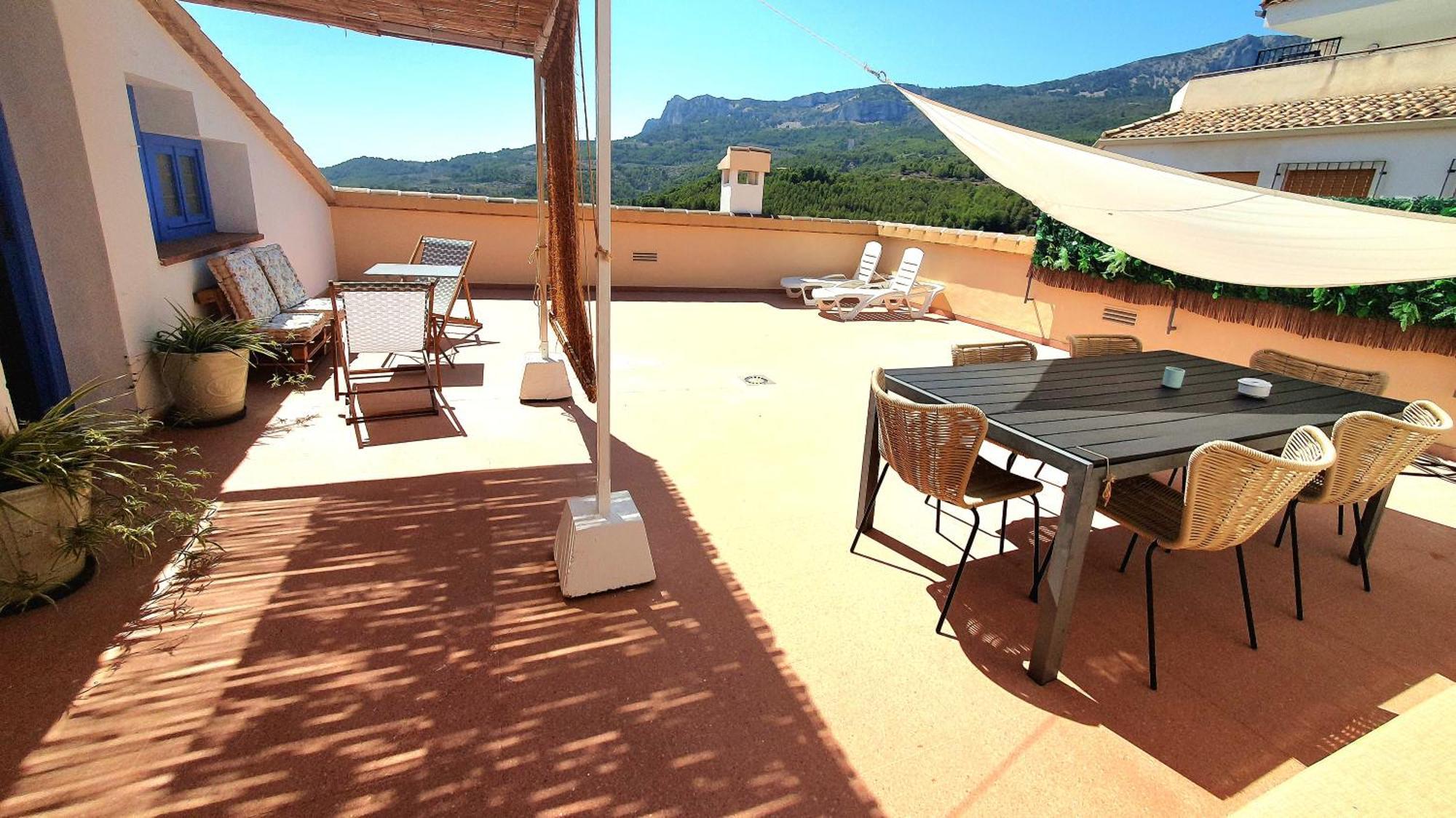 Atico Guadalest Rooftop Apartment With 360º Views And Art Bagian luar foto